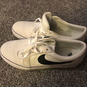 Nike SB sneakers
